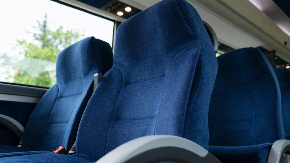 25 passenger minibus rental